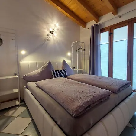 Dina By Interhome Lejlighed Lazise